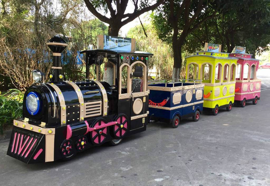 涪陵景区广商场无轨观光小火车电动儿童游乐设备小火车可坐人户外玩具